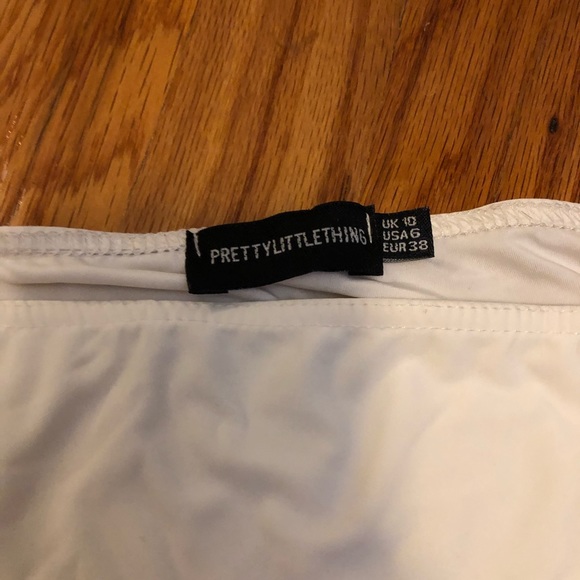 Pretty little thing off the shoulder white top - Picture 5 of 5